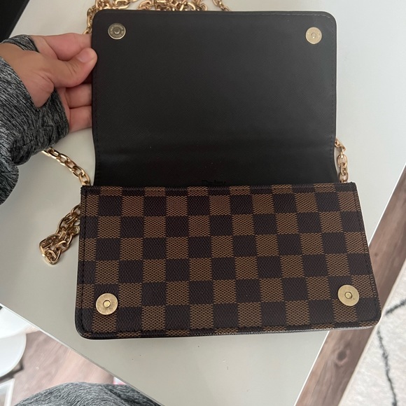 Crossbody bag - Picture 2 of 7